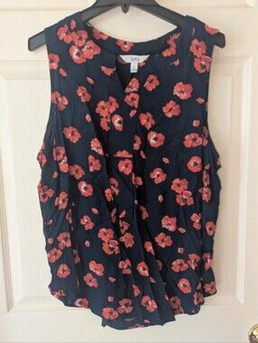 Croft & Barrow Womens XL Navy Blue Red Floral Sleeveless Rayon Blouse Top